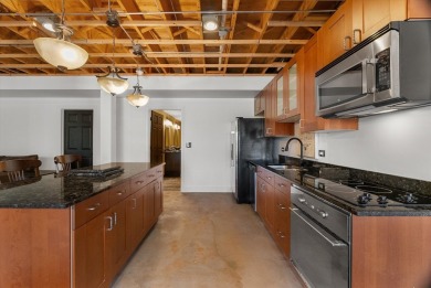 Spectacular, CUSTOM built RANCH home that is situated on a on Broken Arrow Golf Club in Illinois - for sale on GolfHomes.com, golf home, golf lot