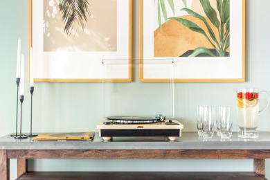 It's not often that an oceanfront home overlooking the 18th hole on Wild Dunes Harbor Golf Resort in South Carolina - for sale on GolfHomes.com, golf home, golf lot