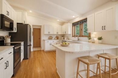 First time on the market! This long-loved, one-owner tri-level on Thunder Hills Country Club in Iowa - for sale on GolfHomes.com, golf home, golf lot