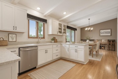 First time on the market! This long-loved, one-owner tri-level on Thunder Hills Country Club in Iowa - for sale on GolfHomes.com, golf home, golf lot