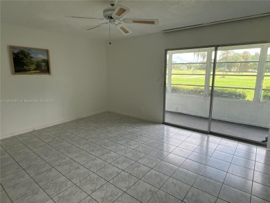 Charming 1BR/1.5BA in the heart of Wynmoor's 55+ Martinique II B on Wynmoor Golf Course in Florida - for sale on GolfHomes.com, golf home, golf lot