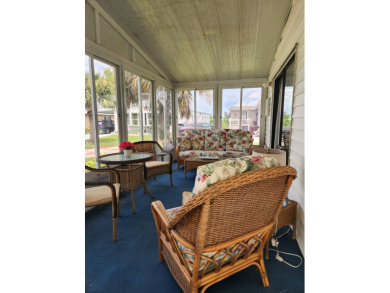 This 2 bedroom / 2 bath is all you need , perfect for the on Spanish Lakes Fairways in Florida - for sale on GolfHomes.com, golf home, golf lot