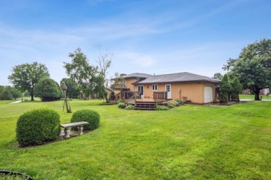 First time on the market! This long-loved, one-owner tri-level on Thunder Hills Country Club in Iowa - for sale on GolfHomes.com, golf home, golf lot