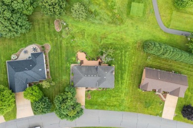 First time on the market! This long-loved, one-owner tri-level on Thunder Hills Country Club in Iowa - for sale on GolfHomes.com, golf home, golf lot