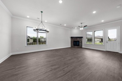 MLS# 20812507 - Built by Altura Homes - Ready Now! ~ This on Heath Golf and Yacht Club in Texas - for sale on GolfHomes.com, golf home, golf lot
