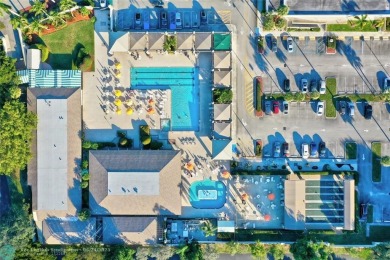 Priced To Sell, Beautiful, Large & Updated. 2 Bed 2 Bath in on  in Florida - for sale on GolfHomes.com, golf home, golf lot