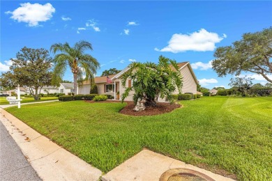 Charming 2 bed/2 bath Palm Floor Plan in Del Webb Spruce Creek on Eagle Ridge At Spruce Creek Country Club in Florida - for sale on GolfHomes.com, golf home, golf lot