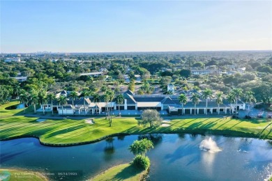 Priced To Sell, Beautiful, Large & Updated. 2 Bed 2 Bath in on  in Florida - for sale on GolfHomes.com, golf home, golf lot