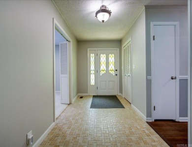 Mid-Century Modern Gem on DeSoto Golf Course - 4BR/2.5BA in Hot on DeSoto Golf Course in Arkansas - for sale on GolfHomes.com, golf home, golf lot
