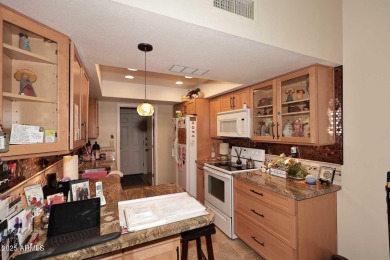 This Beautiful home is clean as a whistle. The home boasts on Grandview Golf Course in Arizona - for sale on GolfHomes.com, golf home, golf lot