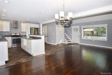 Welcome to 3800 Lakeview in beautiful Shady Beach Heights on Orchard Lake Country Club in Michigan - for sale on GolfHomes.com, golf home, golf lot