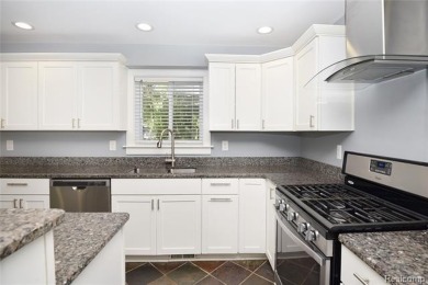 Welcome to 3800 Lakeview in beautiful Shady Beach Heights on Orchard Lake Country Club in Michigan - for sale on GolfHomes.com, golf home, golf lot