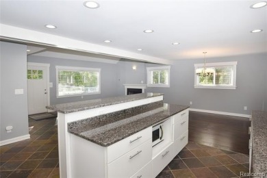 Welcome to 3800 Lakeview in beautiful Shady Beach Heights on Orchard Lake Country Club in Michigan - for sale on GolfHomes.com, golf home, golf lot