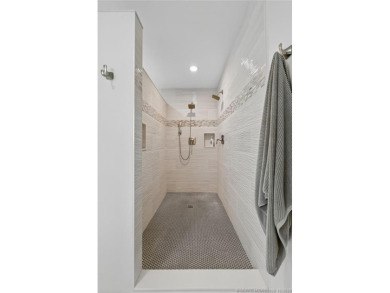 Welcome to this beautifully maintained 3 bedroom, 2 bath home on Yacht and Country Club in Florida - for sale on GolfHomes.com, golf home, golf lot