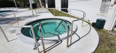 AVENTURA - BEAUTIFUL PENTHOUSE - REDONE 1 BED/1.5 BATH - ALL on Turnberry Isle Resort and Club in Florida - for sale on GolfHomes.com, golf home, golf lot