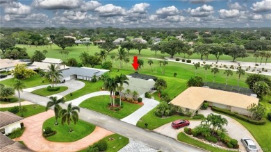 Welcome to this beautifully maintained 3 bedroom, 2 bath home on Yacht and Country Club in Florida - for sale on GolfHomes.com, golf home, golf lot