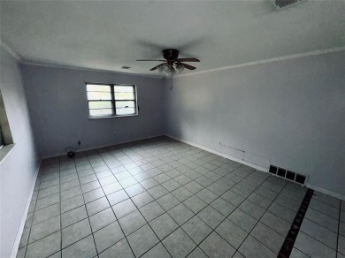 For Sale - Spacious 3 Bed / 2 Bath Home + Workshop | Midwest on Midwest City Municipal Golf Course in Oklahoma - for sale on GolfHomes.com, golf home, golf lot