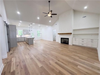 Come see this beautifully upgraded 3-Bedroom plus office home in on Branchwood Golf Course in Arkansas - for sale on GolfHomes.com, golf home, golf lot