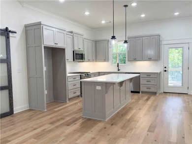 Come see this beautifully upgraded 3-Bedroom plus office home in on Branchwood Golf Course in Arkansas - for sale on GolfHomes.com, golf home, golf lot