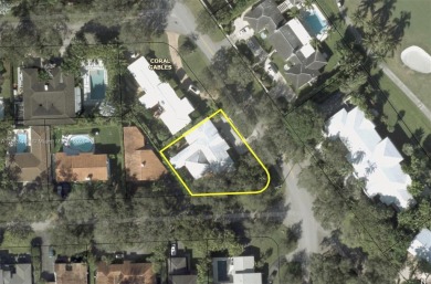 Prime Location Near Riviera Country Club - Double Lot on Riviera Country Club in Florida - for sale on GolfHomes.com, golf home, golf lot
