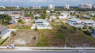 8033 Estero Blvd., Fort Myers Beach, FL 33931. Exceptional on Fort Myers Beach and Golf Club in Florida - for sale on GolfHomes.com, golf home, golf lot