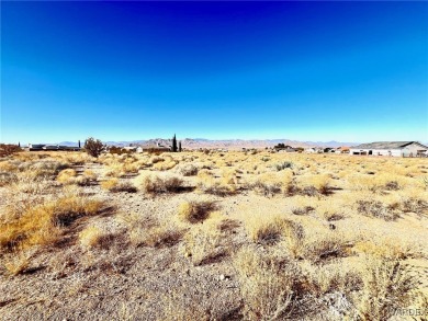 The perfect lot to build your new home. 360 degree views and on Valle Vista Golf Course in Arizona - for sale on GolfHomes.com, golf home, golf lot