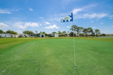 MOTIVATED SELLER!! PET-FRIENDLY COMMUNITY! Florida Living at its on Blue Heron Pines Golf Course in Florida - for sale on GolfHomes.com, golf home, golf lot