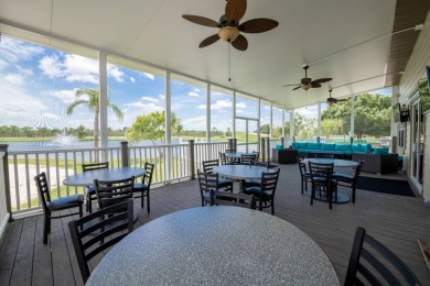 MOTIVATED SELLER!! PET-FRIENDLY COMMUNITY! Florida Living at its on Blue Heron Pines Golf Course in Florida - for sale on GolfHomes.com, golf home, golf lot