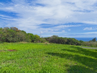 Build-ready ocean view lot WITH SEPTIC IN in Discovery Harbour on Discovery Harbour Golf Course in Hawaii - for sale on GolfHomes.com, golf home, golf lot