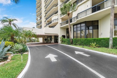 :Stunning unobstructed views over the newly redone Dutchman's on The President Country Club in Florida - for sale on GolfHomes.com, golf home, golf lot