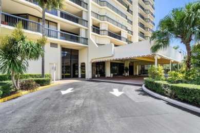 :Stunning unobstructed views over the newly redone Dutchman's on The President Country Club in Florida - for sale on GolfHomes.com, golf home, golf lot