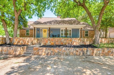 Welcome to 2711 Lincoln Dr, an extensively upgraded home with on Texas Rangers Golf Club  in Texas - for sale on GolfHomes.com, golf home, golf lot