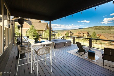 Charming mountain retreat located in the Granby Ranch on Headwaters Golf Course At Granby Ranch in Colorado - for sale on GolfHomes.com, golf home, golf lot