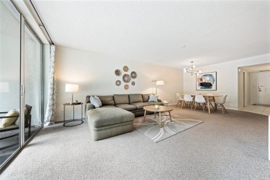 Escape to the Palm Aire lifestyle in this spacious 2BR/2BA condo on Palm-Aire Country Club and Resort - The Oaks in Florida - for sale on GolfHomes.com, golf home, golf lot