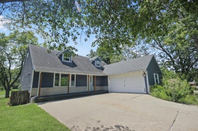 Luxury Living Awaits in This Golf Course Gem!Nestled in the on Lake of Four Seasons Country Club in Indiana - for sale on GolfHomes.com, golf home, golf lot
