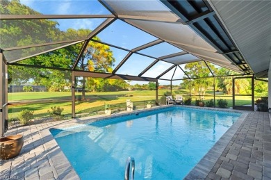 PARADISE WITH OPTIONAL GOLF MEMBERSHIP! POOL HOME WITH on Spanish Wells Golf and Country Club in Florida - for sale on GolfHomes.com, golf home, golf lot