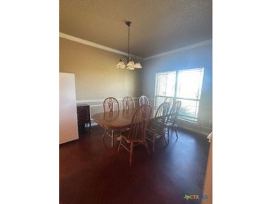 This stunning 4 bedroom, 2 bath home with a sparkling pool is on Gatesville Country Club in Texas - for sale on GolfHomes.com, golf home, golf lot