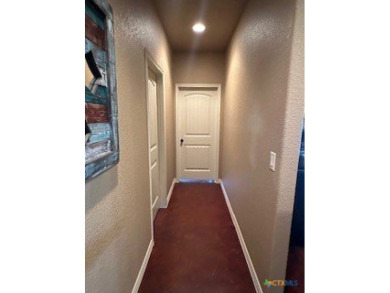 This stunning 4 bedroom, 2 bath home with a sparkling pool is on Gatesville Country Club in Texas - for sale on GolfHomes.com, golf home, golf lot