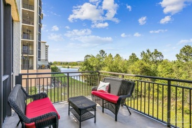 Welcome to this beautifully updated 3-bedroom, 2-bath end unit on Lost Key Golf Club in Florida - for sale on GolfHomes.com, golf home, golf lot