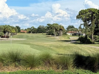 PARADISE WITH OPTIONAL GOLF MEMBERSHIP! POOL HOME WITH on Spanish Wells Golf and Country Club in Florida - for sale on GolfHomes.com, golf home, golf lot
