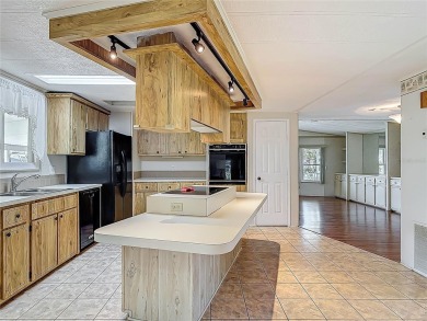 One or more photo(s) has been virtually staged. Welcome to 427 on Cypress Point RV Golf Club in Florida - for sale on GolfHomes.com, golf home, golf lot