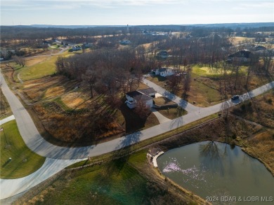 Come enjoy this peaceful setting on a very quiet street located on Indian Rock Golf Club in Missouri - for sale on GolfHomes.com, golf home, golf lot