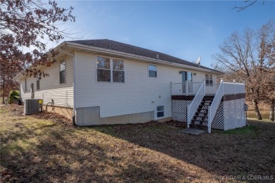 Come enjoy this peaceful setting on a very quiet street located on Indian Rock Golf Club in Missouri - for sale on GolfHomes.com, golf home, golf lot