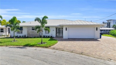 SOUTH End Fort Myers Beach Gulf Access POOL home! Imagine living on Fort Myers Beach and Golf Club in Florida - for sale on GolfHomes.com, golf home, golf lot