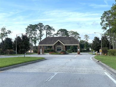 Beautiful Home in *MOVE IN CONDITION* no backyard neighbors on Heritage Pines Country Club in Florida - for sale on GolfHomes.com, golf home, golf lot