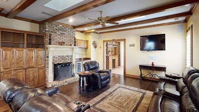 Welcome to Hollytree living in this  4BR/3BA estate spanning on Hollytree Country Club in Texas - for sale on GolfHomes.com, golf home, golf lot