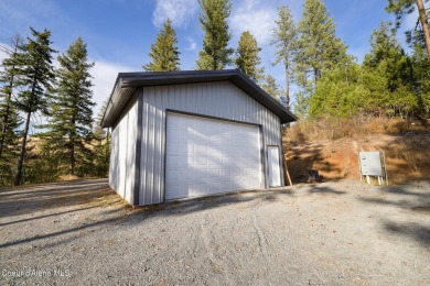 Capture Mount Spokane views and stunning sunsets from the on Stoneridge Golf Club in Idaho - for sale on GolfHomes.com, golf home, golf lot