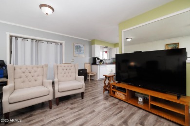 Looking for a cozy Home Sweet Home?  This charming 2-bedroom on Sun City South Golf Course in Arizona - for sale on GolfHomes.com, golf home, golf lot