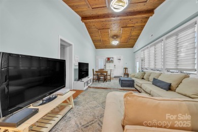 Stately and spacious, this 5BR/4.5BA home in desirable Shannon on Statesville Country Club in North Carolina - for sale on GolfHomes.com, golf home, golf lot