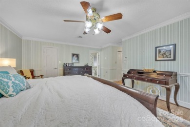 Stately and spacious, this 5BR/4.5BA home in desirable Shannon on Statesville Country Club in North Carolina - for sale on GolfHomes.com, golf home, golf lot